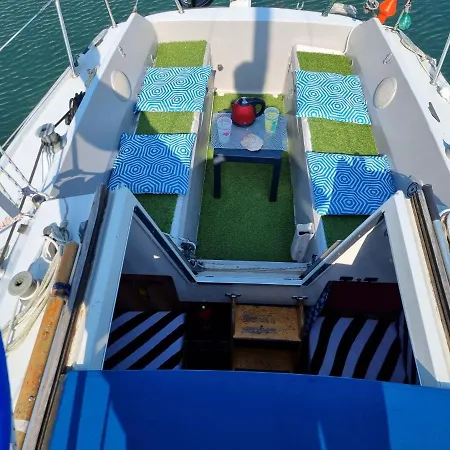 Voilier Au Soleil Levant Le Havre Extérieur photo